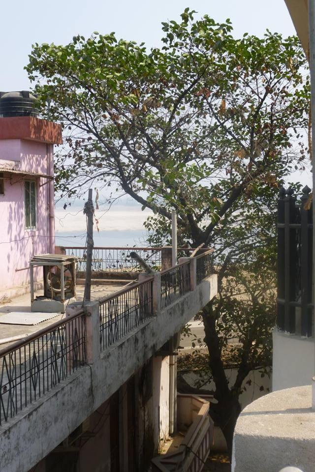 Gangotri Paying Guest House Waranasi Zewnętrze zdjęcie