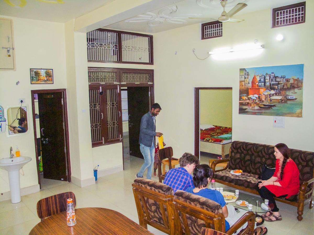 Gangotri Paying Guest House Waranasi Zewnętrze zdjęcie
