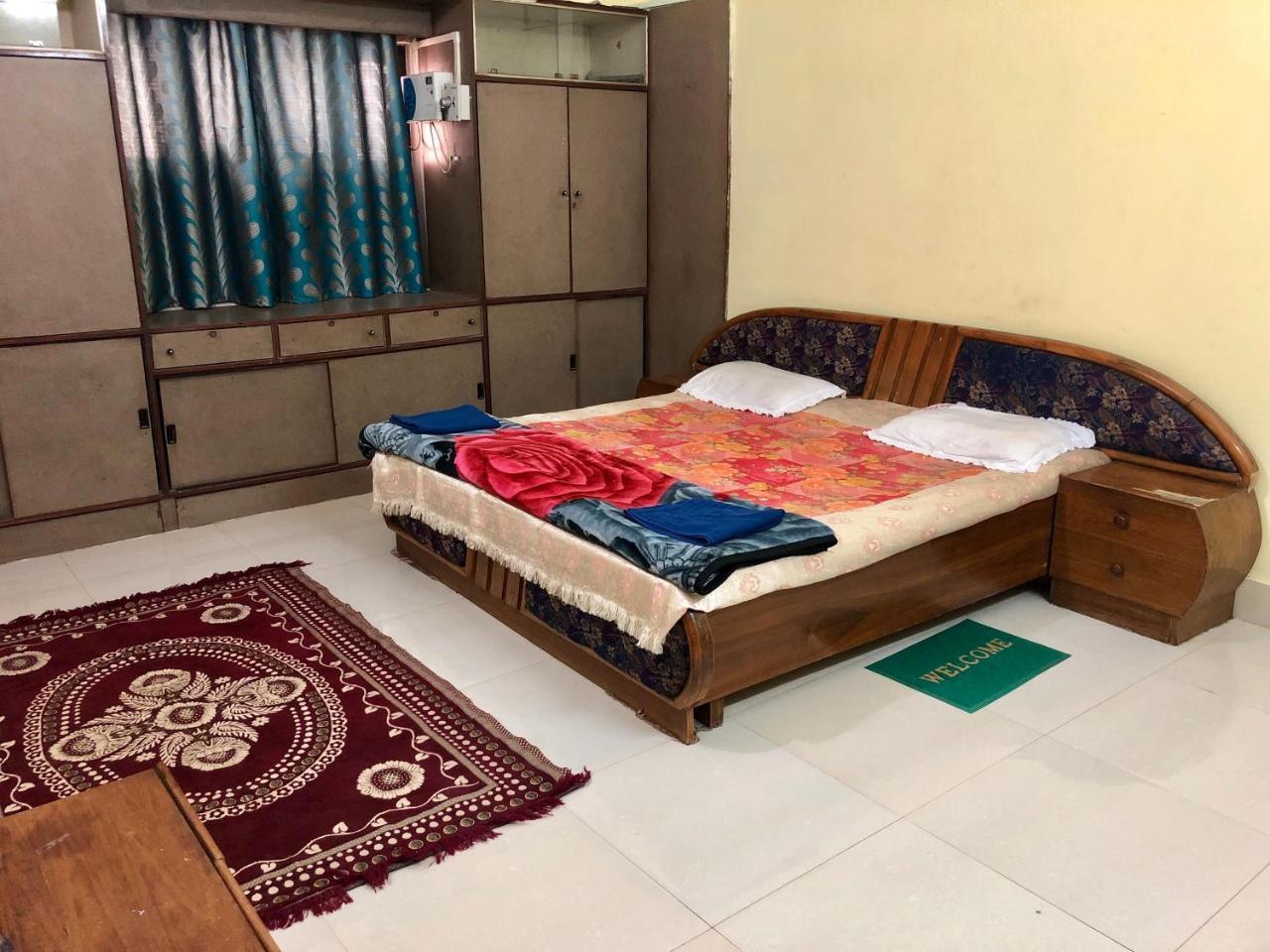 Gangotri Paying Guest House Waranasi Zewnętrze zdjęcie